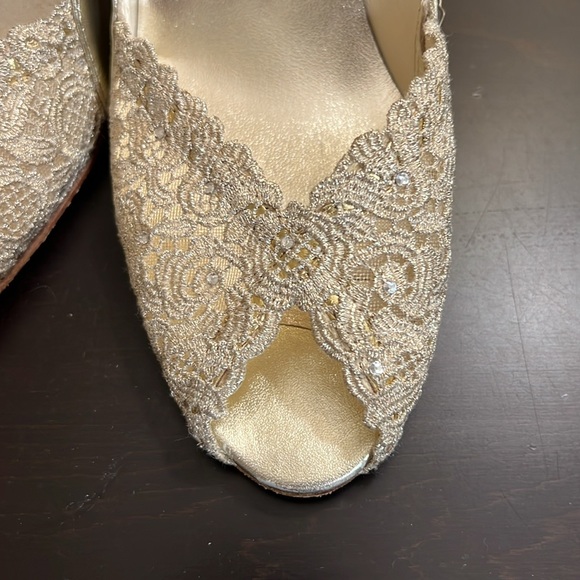 Stuart Weitzman heels - Picture 6 of 6